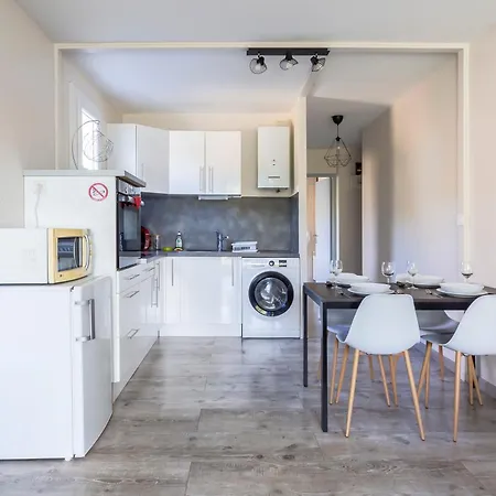 Superbe T2 Proche Avec Parking La Grande Motte